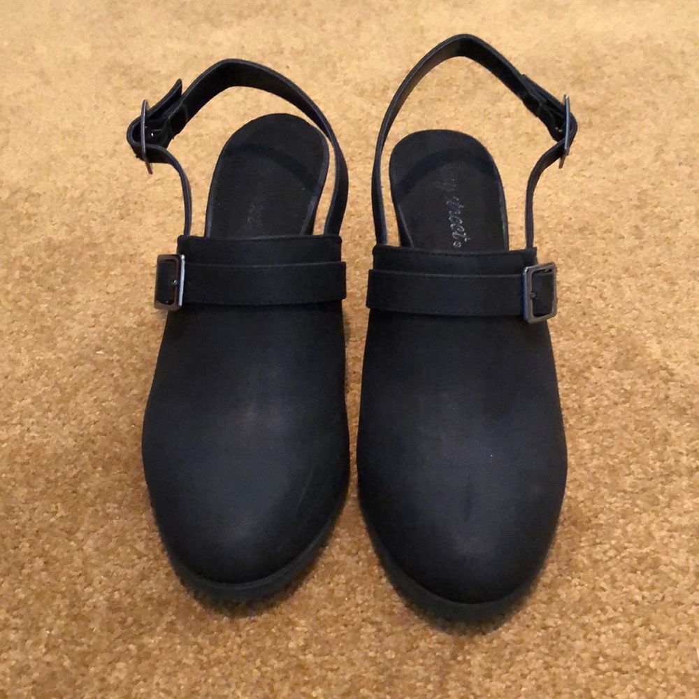 Easy Street Black Linett Heel